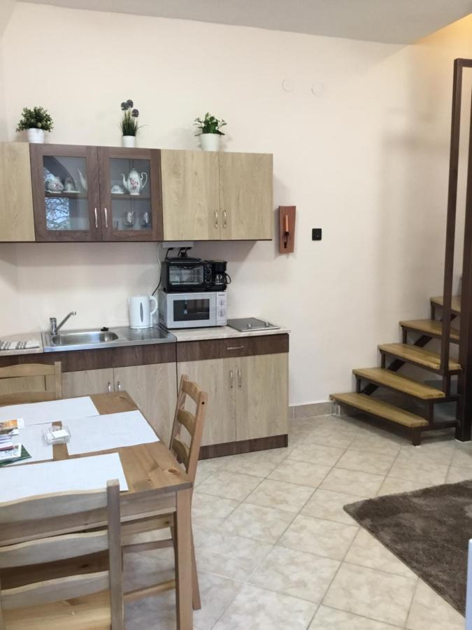 Kincsem Apartman إغير المظهر الخارجي الصورة
